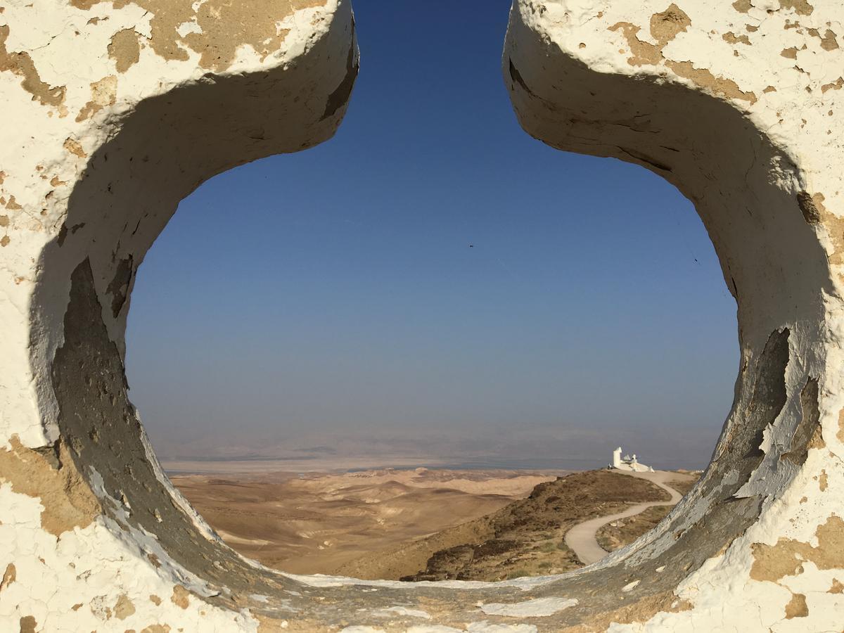 Rom Hatayelet Arad Esterno foto
